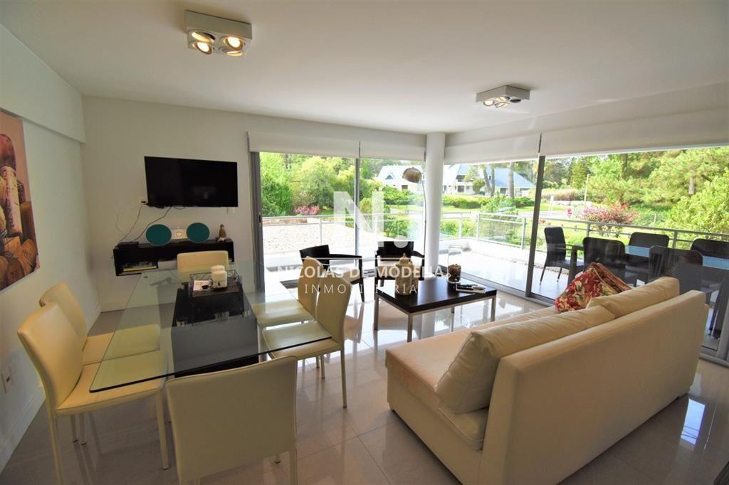 Vende apartamento de 2 dormitorios en Rincon del
