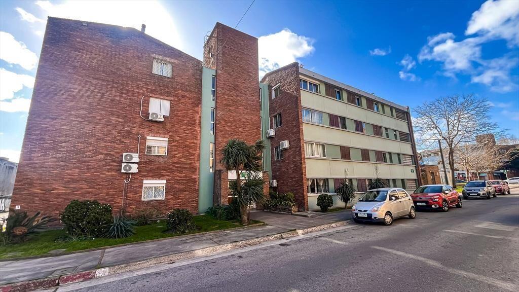 ALQUILER APARTAMENTO 3 DORMITORIOS EN BUCEO