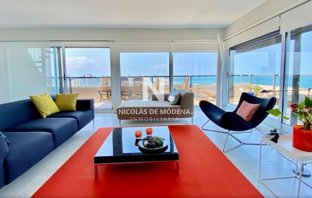 Penthouse en venta, 3 dormitorios con vista al