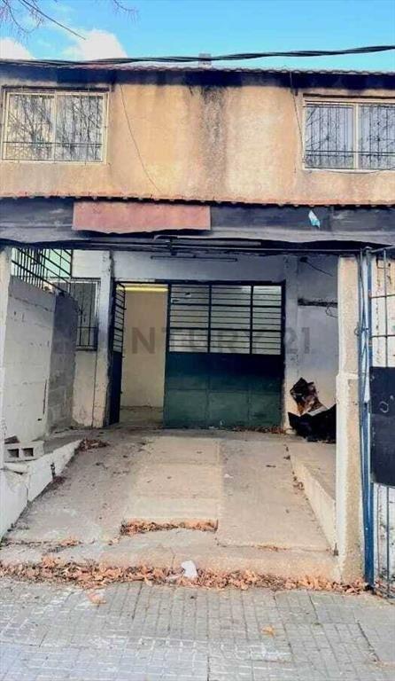 Alquiler/Belvedere/Local Comercial/ Excelente Ubicación/4...