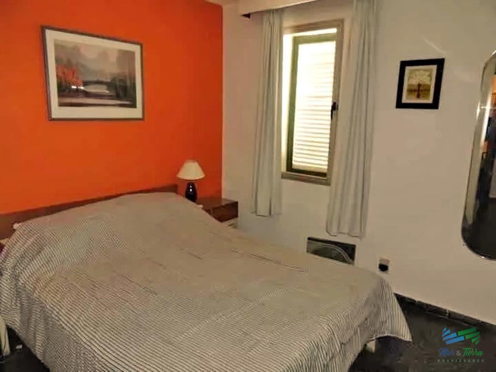Vendo apartamento de 1 dormitorio y medio. Playa