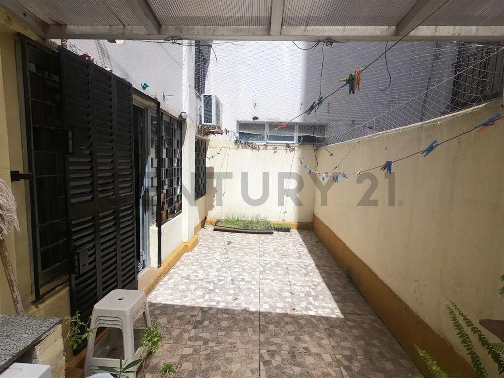 3 Dormitorios- Patio exclusivo- Acepta banco- Reducto