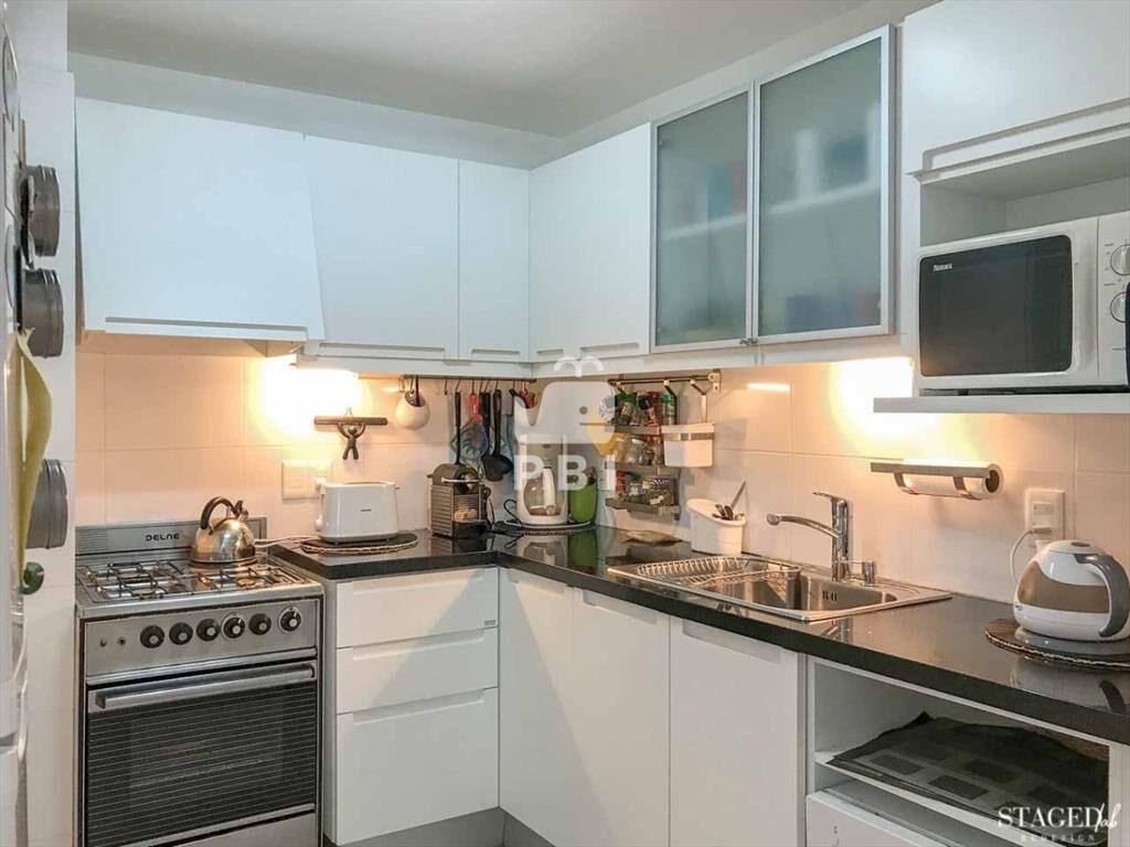 APTO EN VENTA EN PENINSULA CON VISTA AL MAR DE 2 DORMITORIO