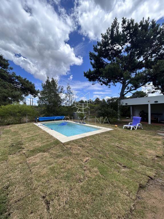 Venta casa en TÃ­o Tom