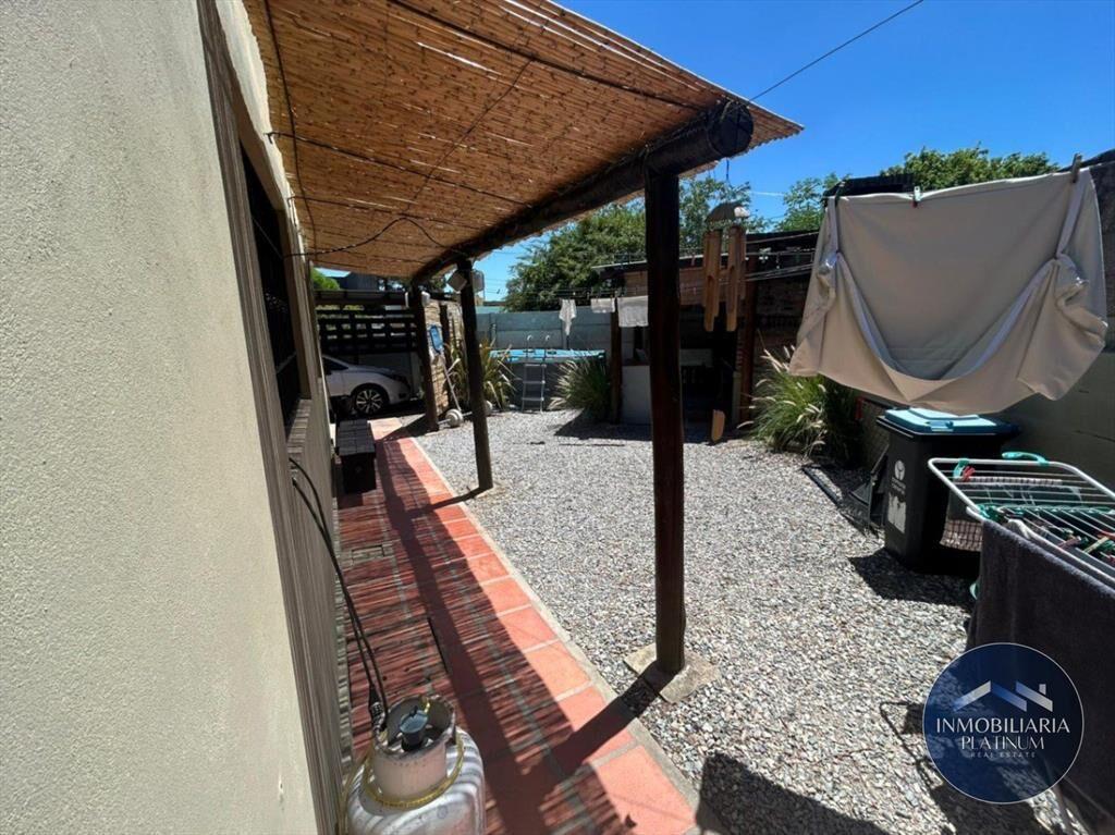 Casa en venta c/ cochera en El Pinar