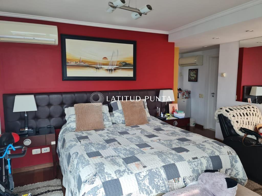 Apartamento en Mansa, 3 dormitorios