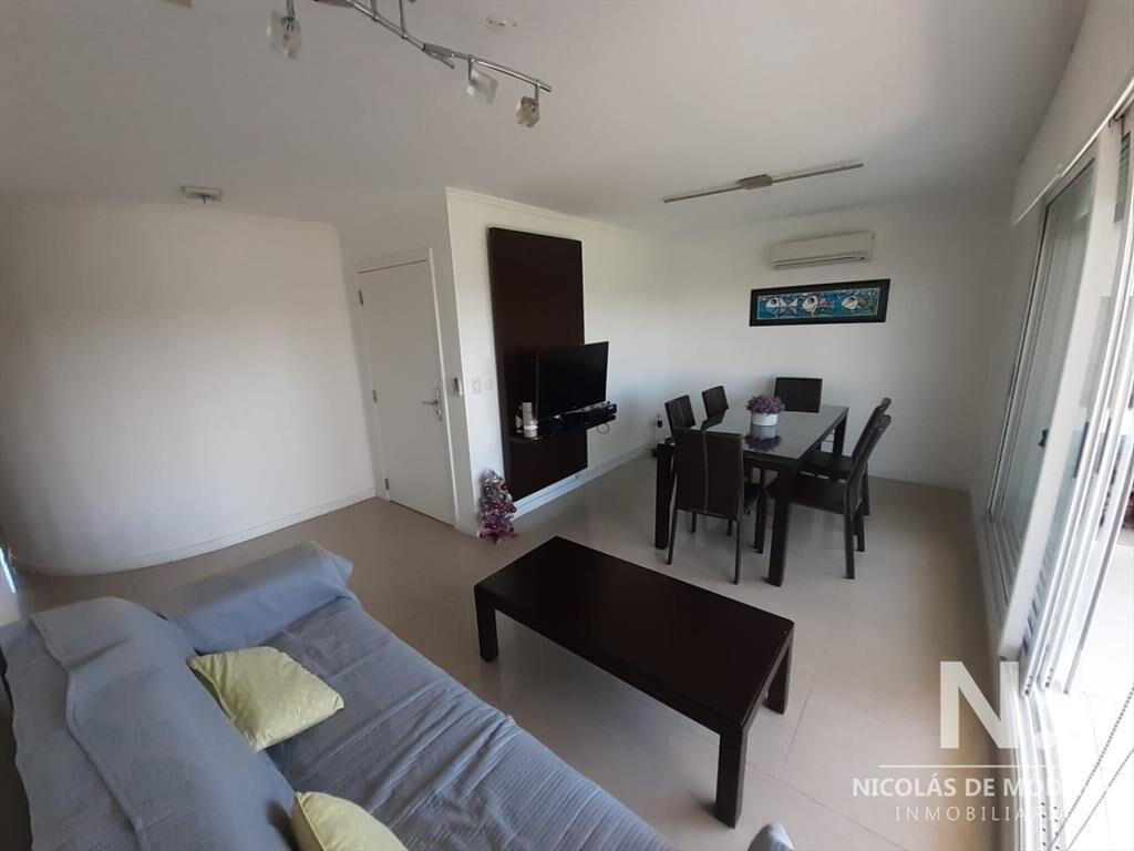 Mansa, ideal para vivir todo el año. Departamento de 3 dor