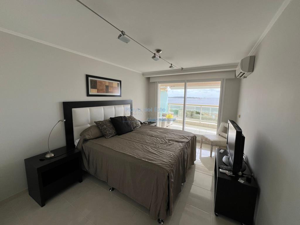 Apartamento en alquiler temporal de 3 dormitorios