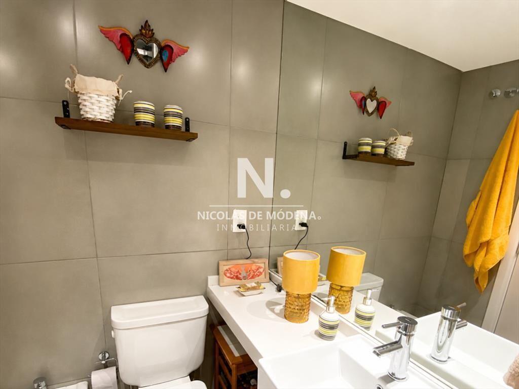En venta apartamento impecable de 2 dormitorios