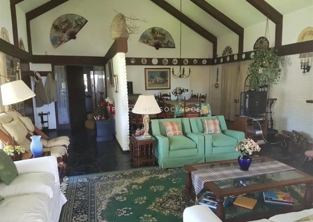 Casa de 5 dormitorios en venta en Marconi, Punta