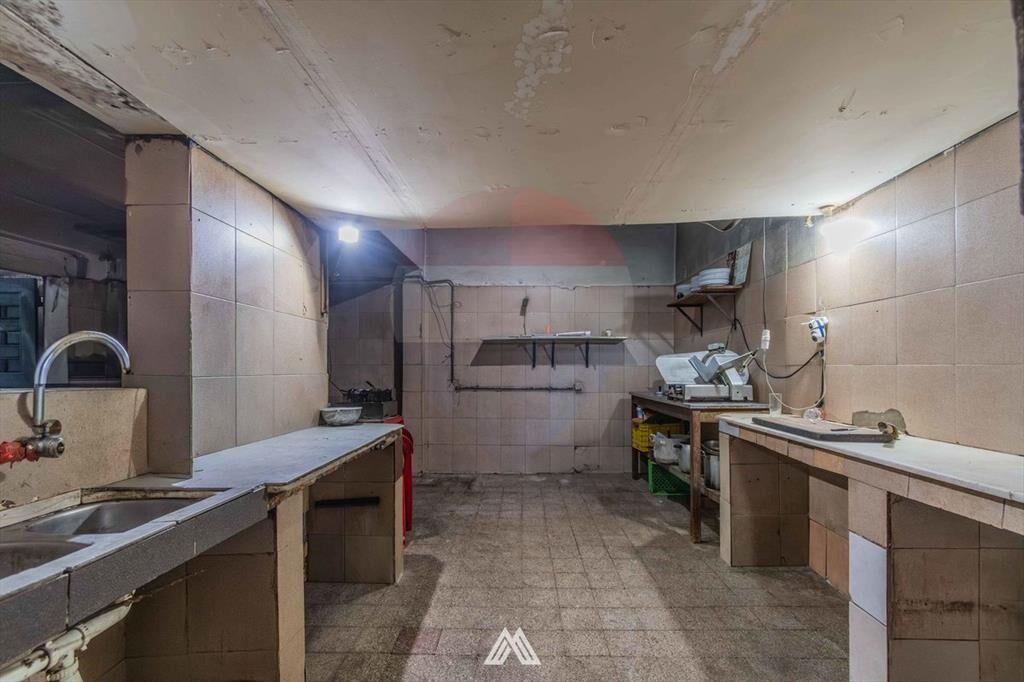 Venta Restobar 25 años de trayectoria - La Unión
