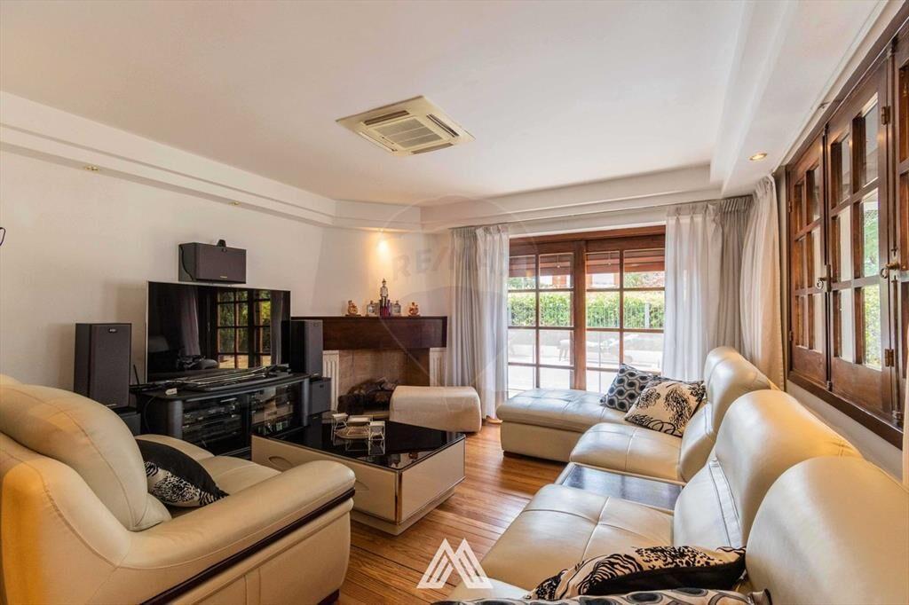 VENTA CASA CARRASCO SUR 4 DORM PISCINA PROX RBLA