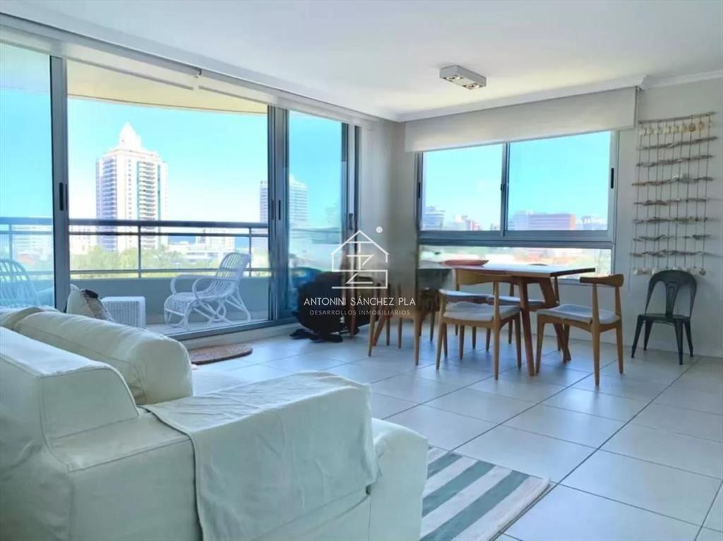 Apartamento de dos dormitorios en ventsa en Punta