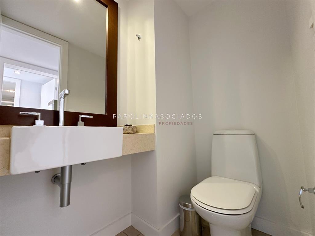 Apartamento en Venta de 2 dormitorios + de en ,