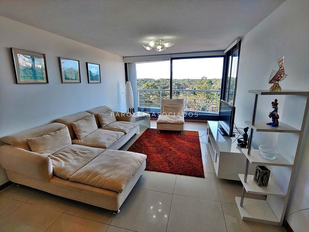 Apartamento en venta de 3 dormitorios en torre Tressesenta,