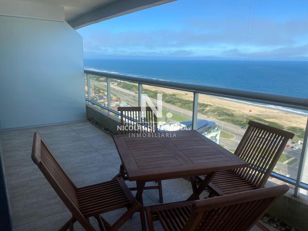 Vende apartamento de 2 dormitorios en Brava, del