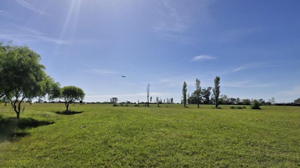 Venta Lote de 3760m2 Barrio privado Carmelo Golf