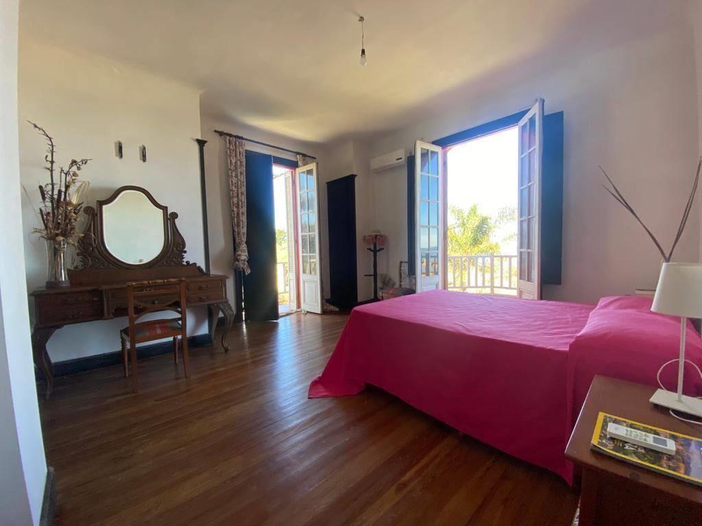 Casa en venta de 5 dormitorios en Playa Verde