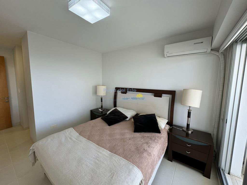 Moderno apartamento en a pasos de la Mansa