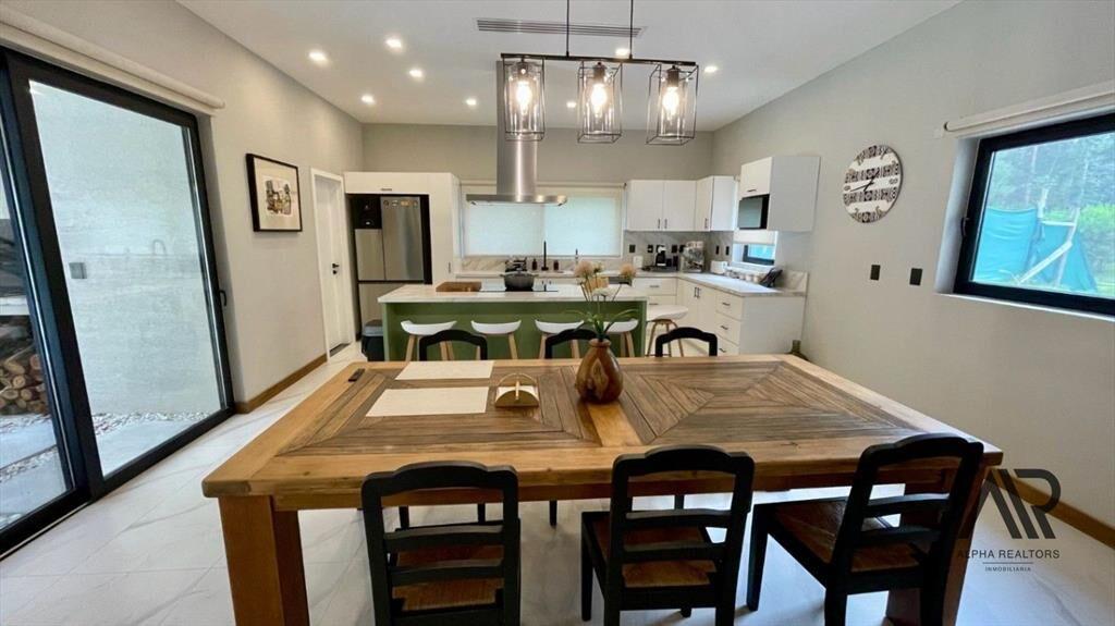 Casa en venta de 4 dormitorios en Solanas Design Village