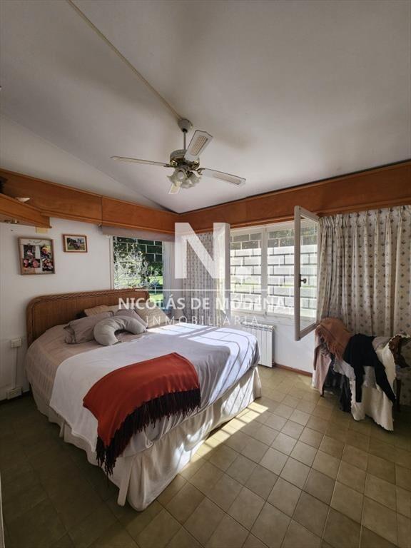 Casa de 3 domritorios y dependencia en venta en