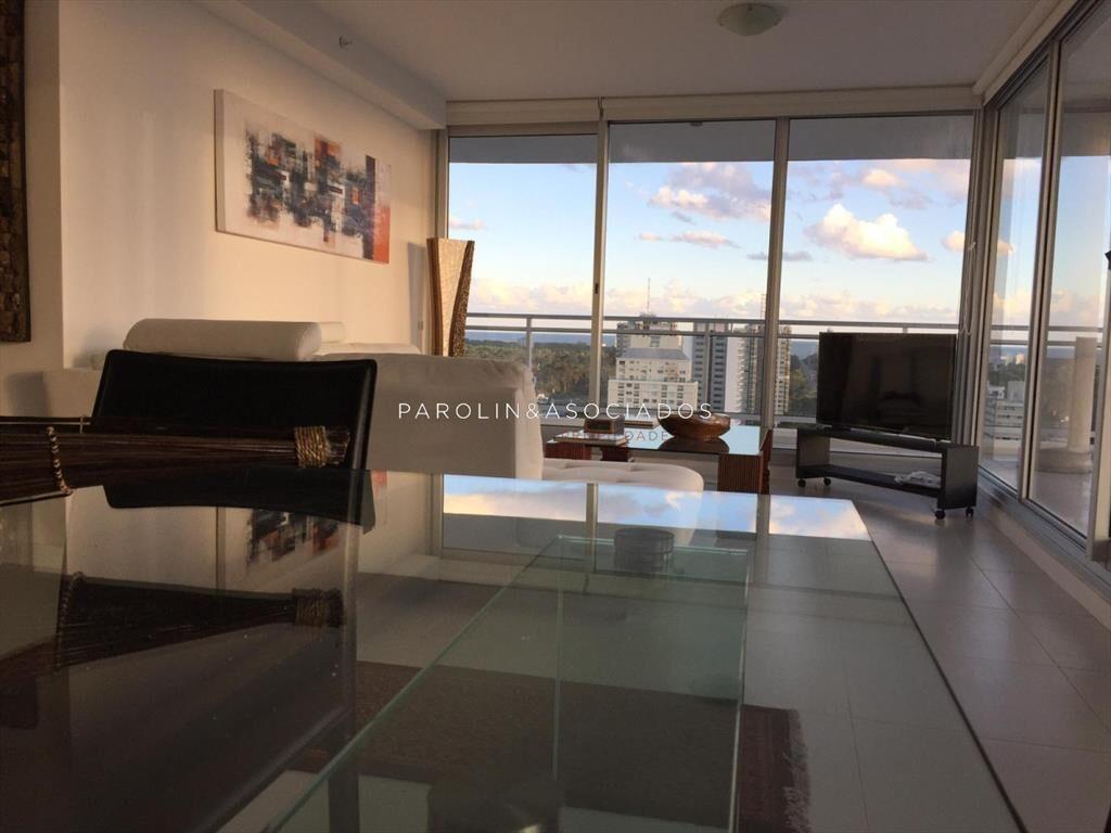 Apartamento de 2 dormitorios en venta en Bellagio
