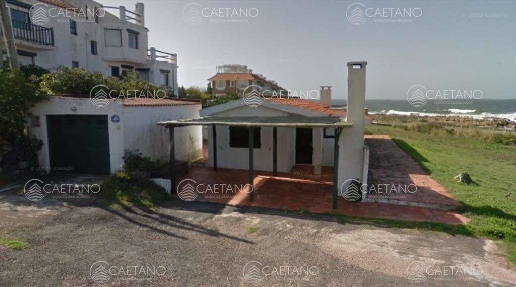 Venta casa 4 dormitorios primera lÃ­nea Montoya,