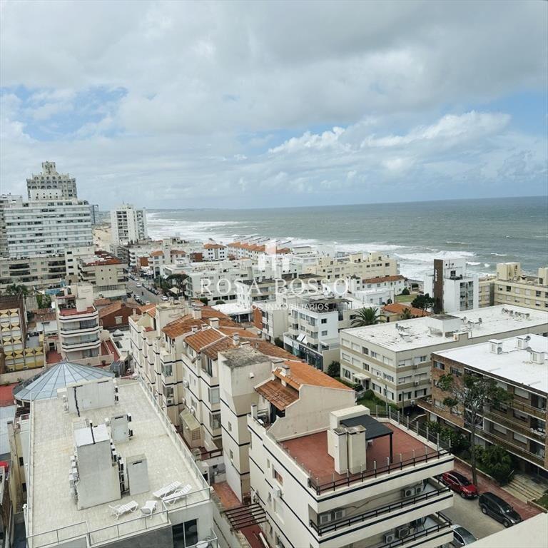 Venta y alquiler de apartamento de 3 dormitorios en Punta d