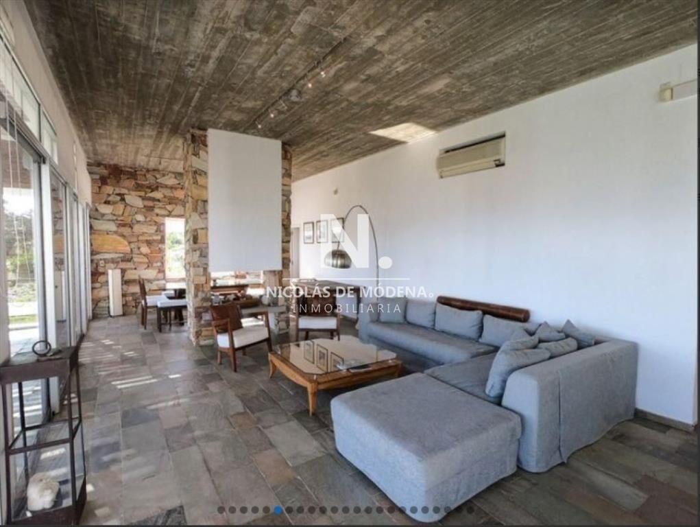 Casa en venta, hermosa vista.