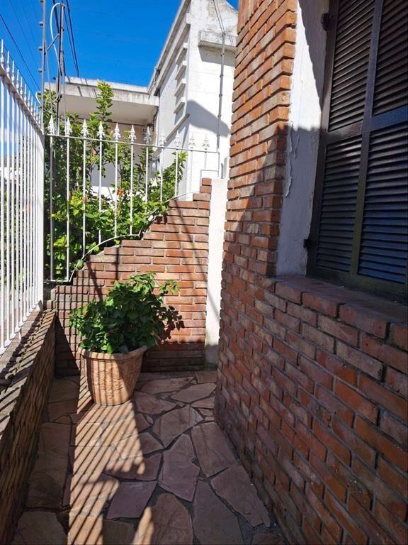 Venta de amplia casa, 3 dorm, garage, patio, PU, Prado
