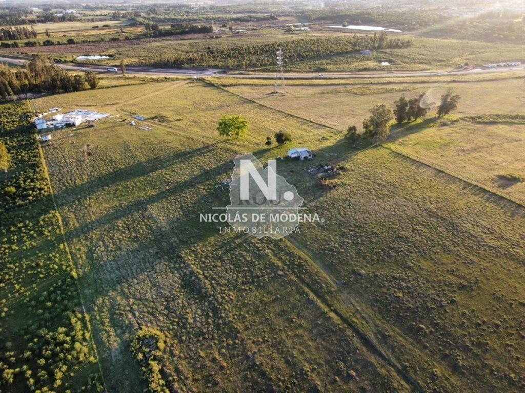 Vende campo de 4000m2 cerca de San Carlos