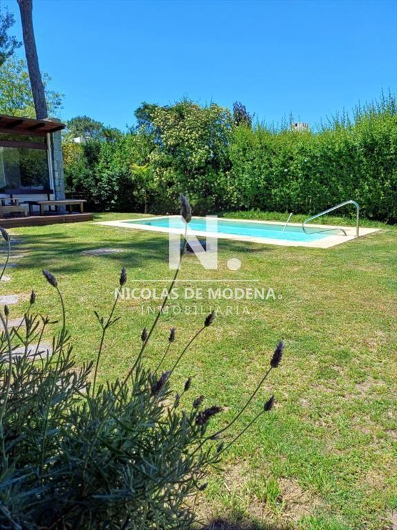 Casa en Alquiler de 3 dormitorios en La Barra,