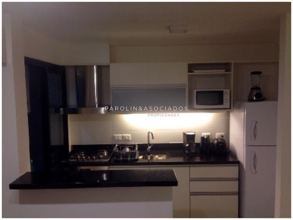 Apartamento en venta de 2 dormitorios en Punta