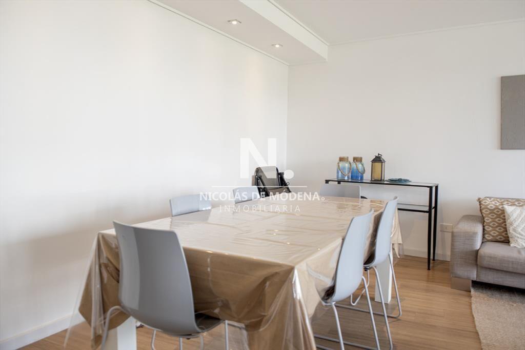 Vende apartamento en Alexander Boulevard de 2