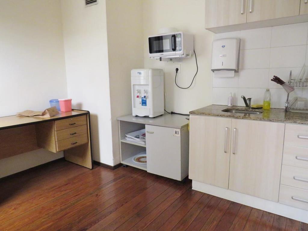 Venta dos padrones Centro. Excelente casa de 6 dormitorios