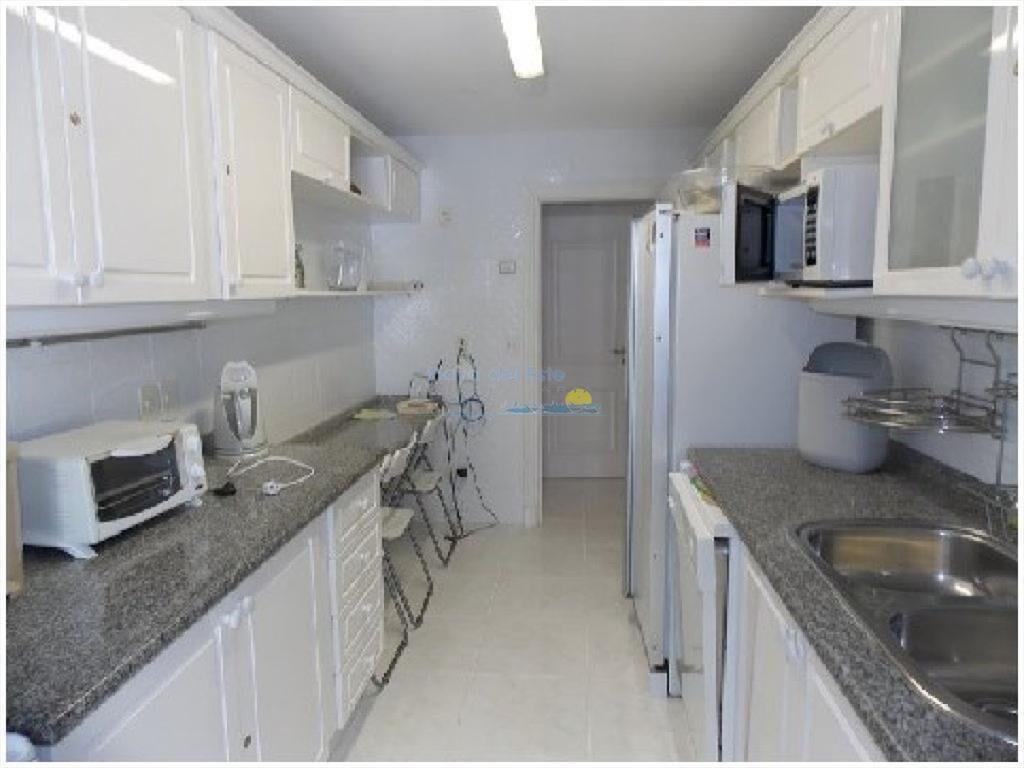 Apartamento en Venta de 3 Dormitorios en Edificio
