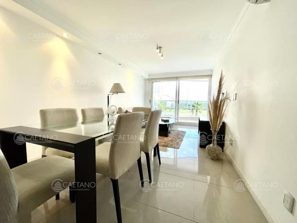 Venta apartamento 2 dormitorios playa mansa Punta