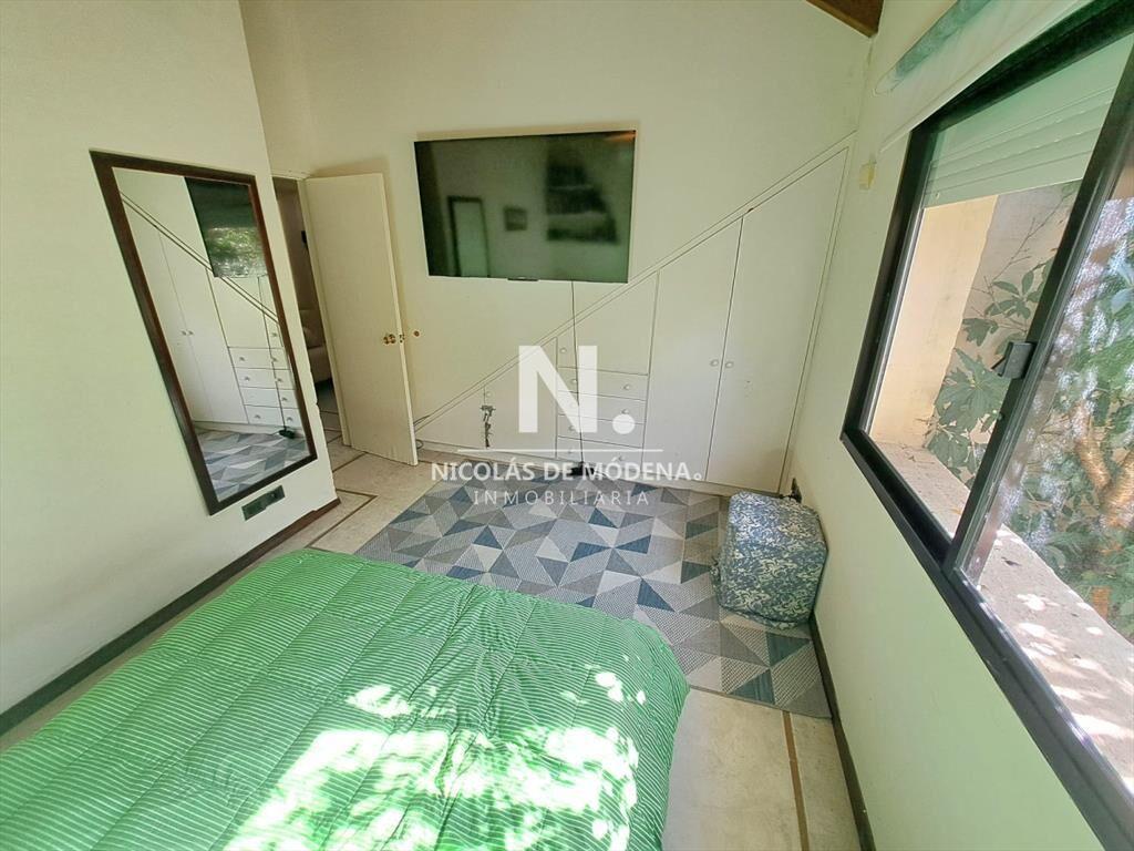En venta apartamento de 3 dormitorios en Rincon del Indio,