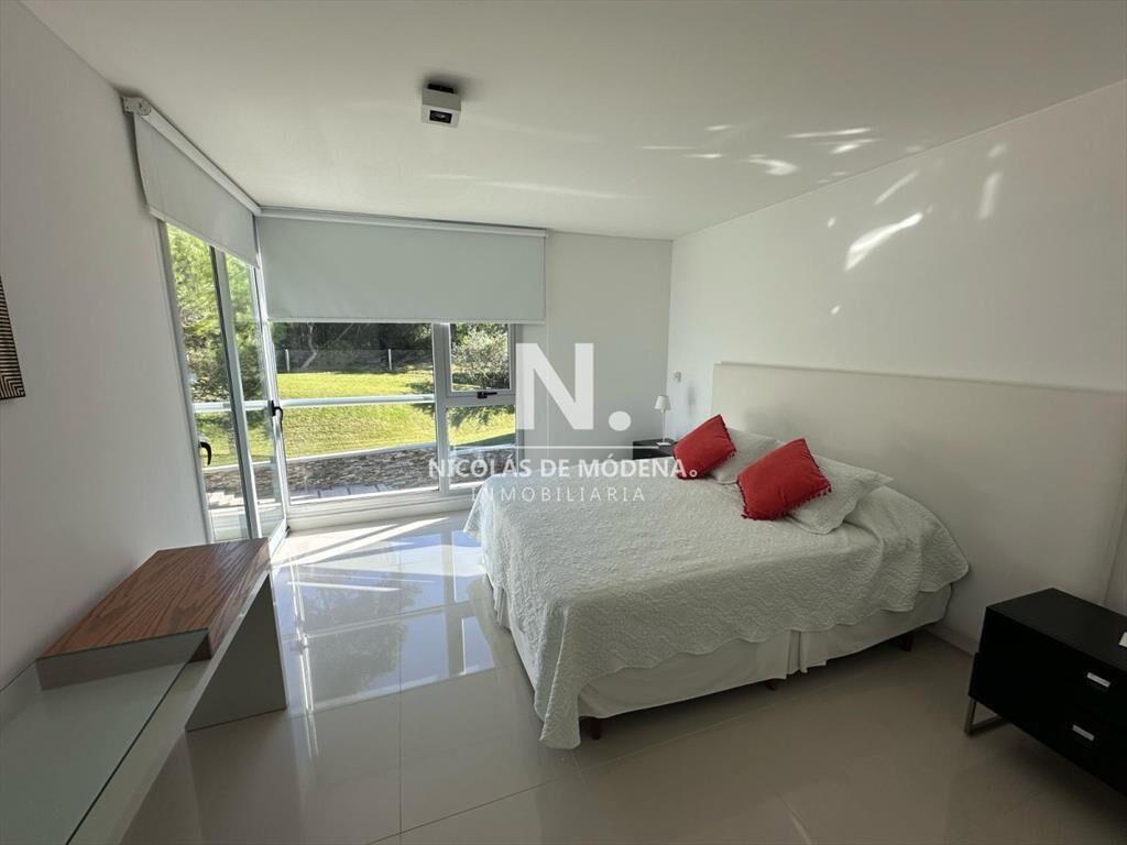 Departamento de 3 dormitorios en venta en torre