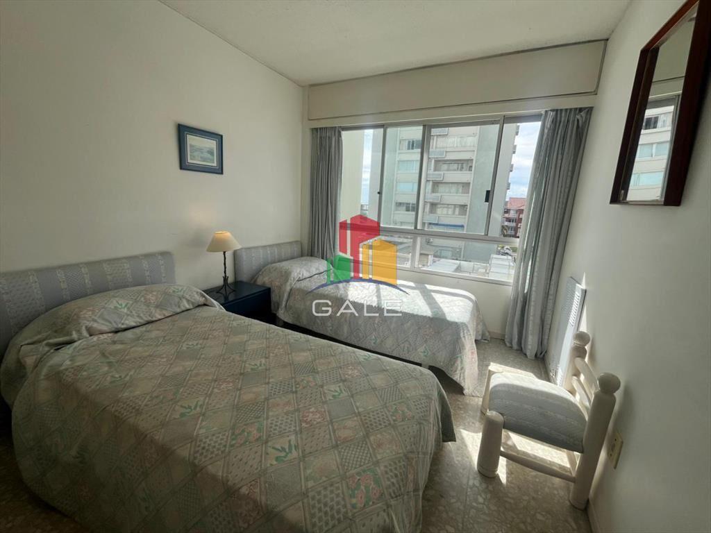Apartamento en Peninsula, 3 dormitorios *