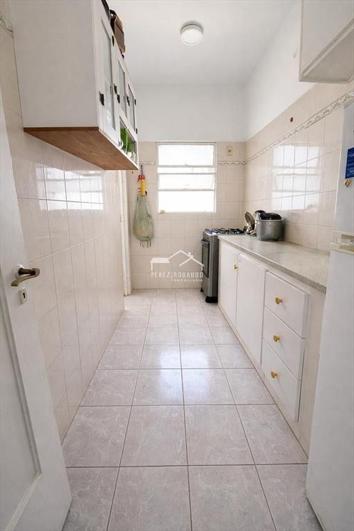 Venta apartamento 3 dormitorios con balcón y patio (alquila
