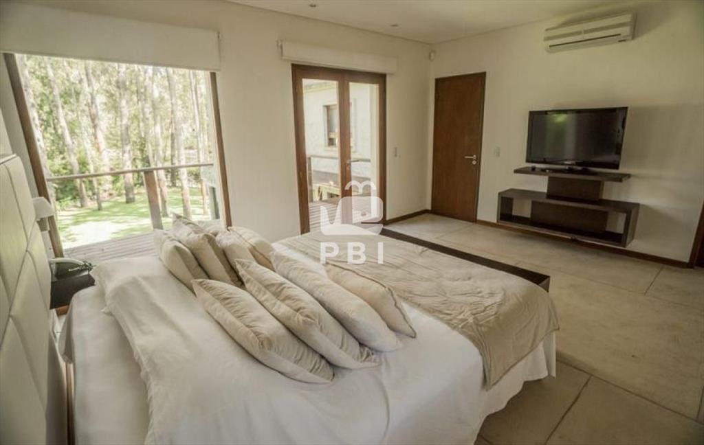 Casa en Solanas Country 4 dormitorios - Ref :