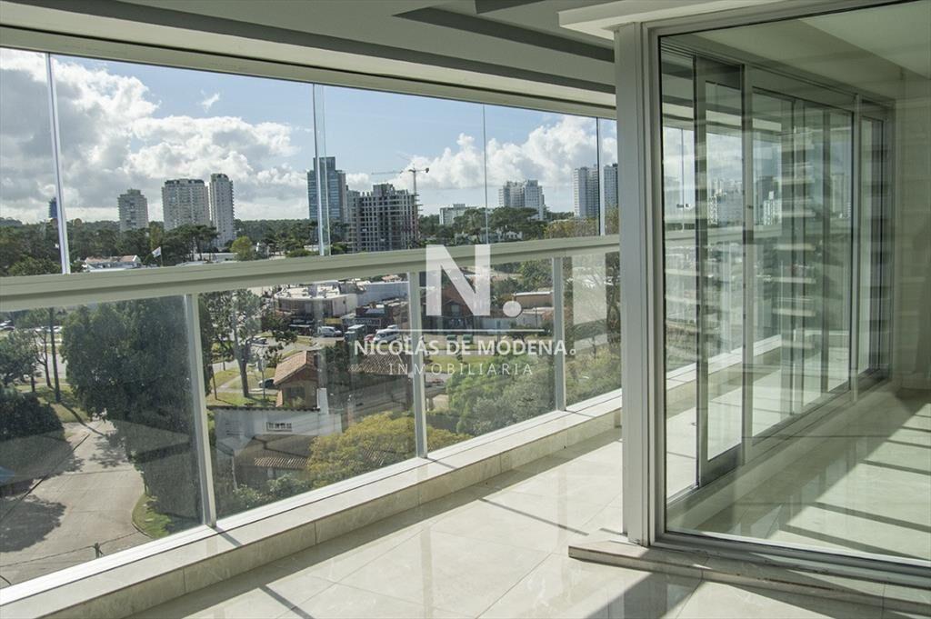 Hermoso departamento en venta, A ESTRENAR, Torre