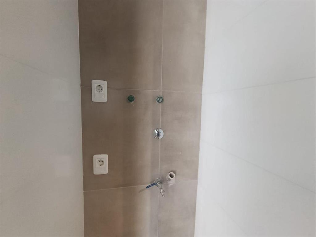 Estrena, frente Plaza Matriz, gran vista, 72 m2, 1 dormitor