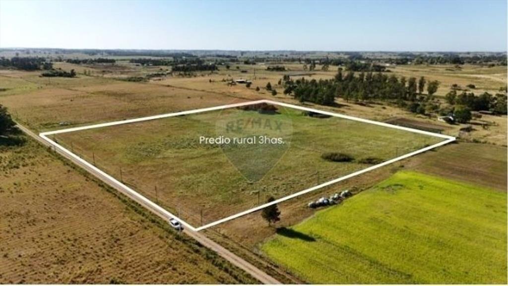 VENTA Chacra 3 has, Ruta 7, San Jacinto.