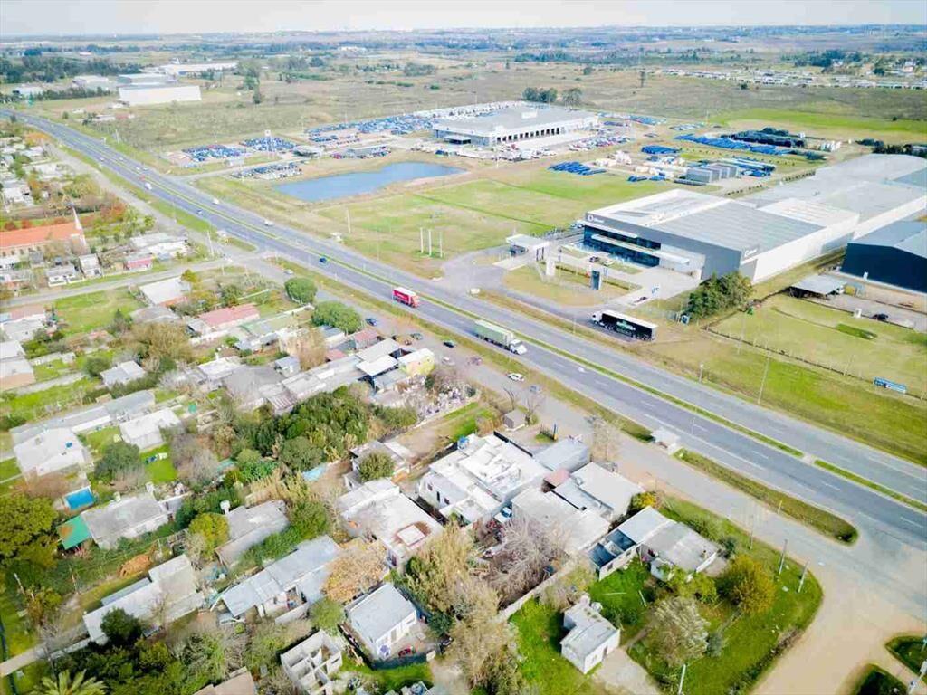 Venta de terreno 641 m² sobre Ruta 101 Aeroparque