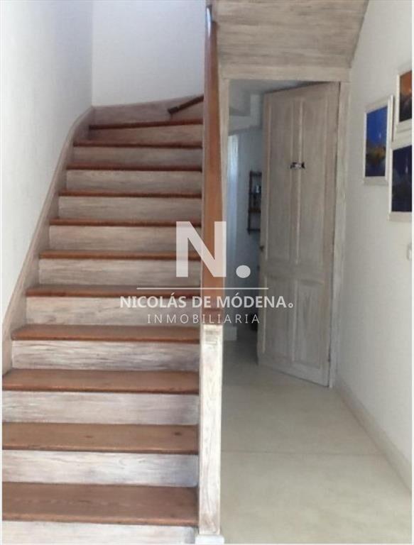 Casa en venta de 4 dormitorios, en la zona de la