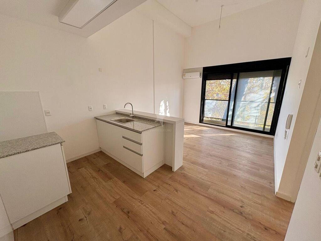 VENTA APTO 1 DORM 1 BAÑO TZA CENTRO
