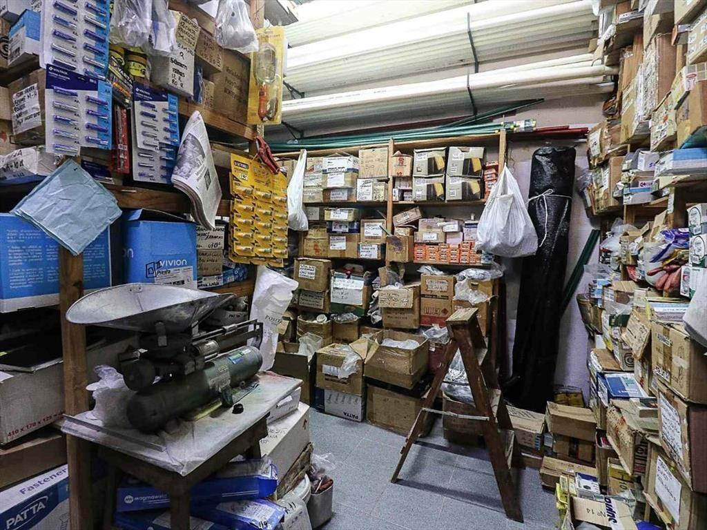 Venta Llave y local de Ferretería en Sayago
