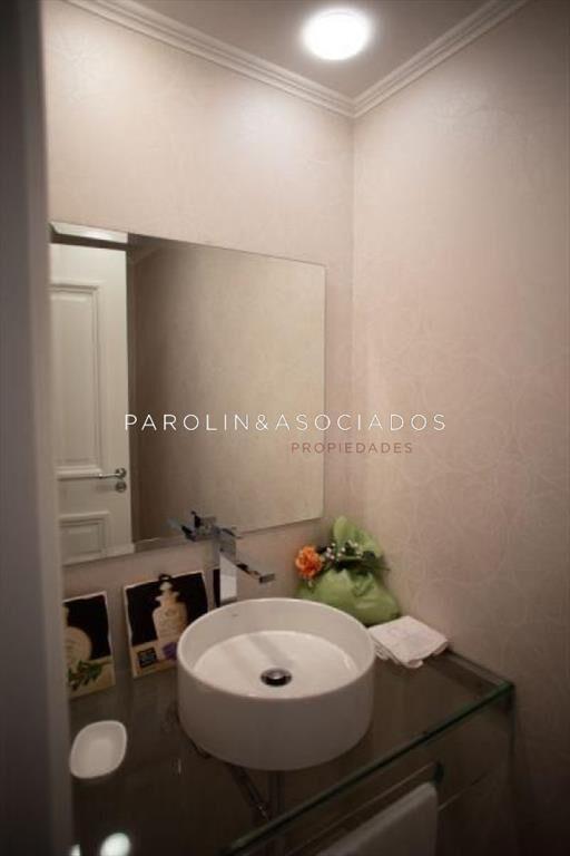 Apartamento en venta de 3 dormitorios en Tower,